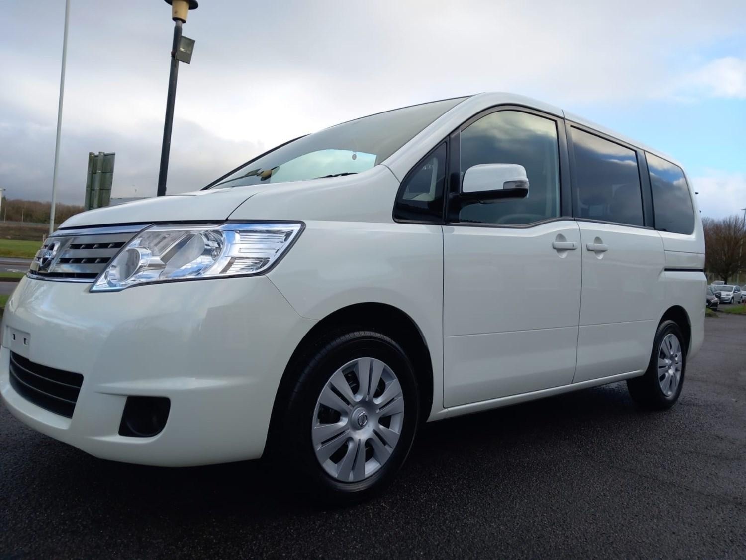 Used Nissan Serena 2010 for sale - 76316537: Photo 1