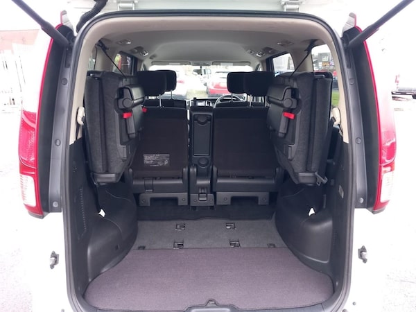Used Nissan Serena 2024 for sale - 76316537: Photo 13