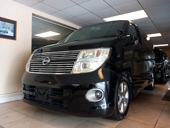 Used Nissan Elgrand 2008 for sale - 76017613: Photo