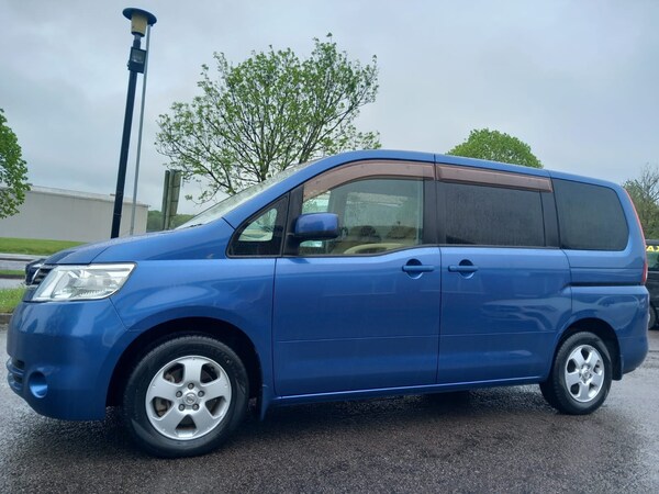 Used Nissan Serena 2006 for sale - 70963097: Photo 12