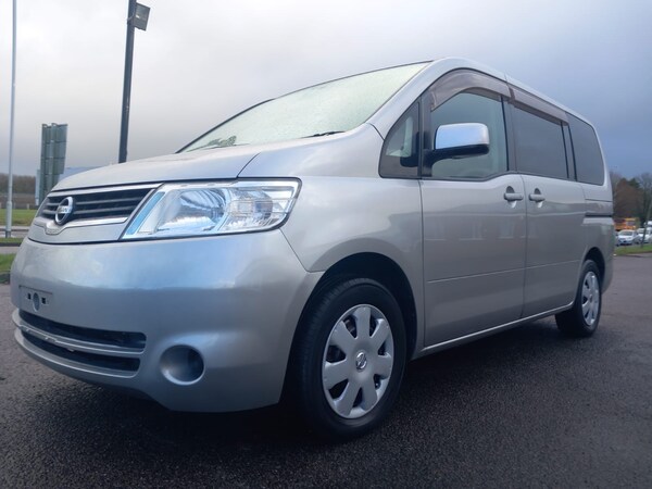 Used Nissan Serena 2007 for sale - 73240219: Photo 1