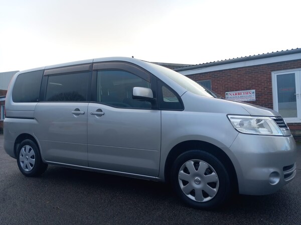 Used Nissan Serena 2007 for sale - 73240219: Photo 8