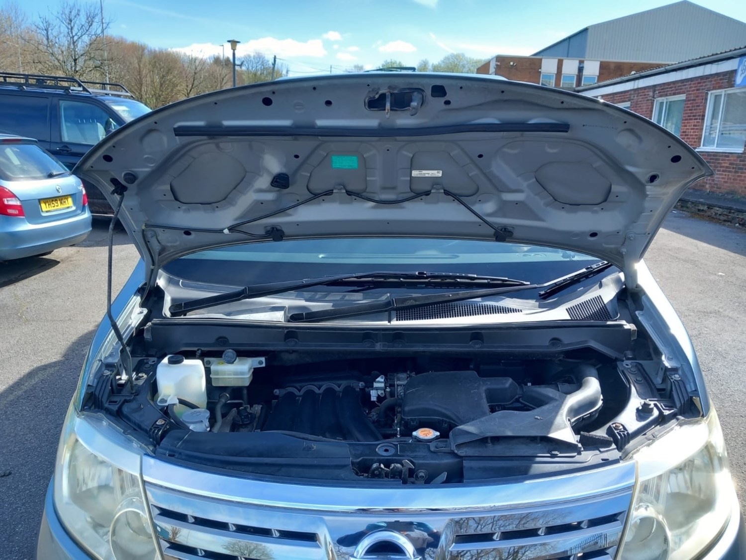 Used Nissan Serena 2010 for sale - 76309836: Photo 12