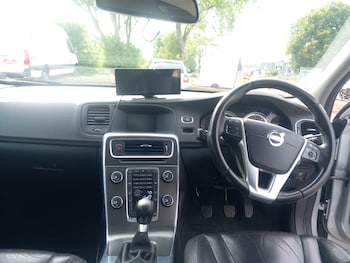 Used Volvo S60 2011 for sale - 79477894: Photo
