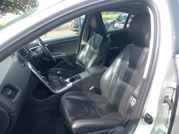Used Volvo S60 2011 for sale - 79477894: Photo