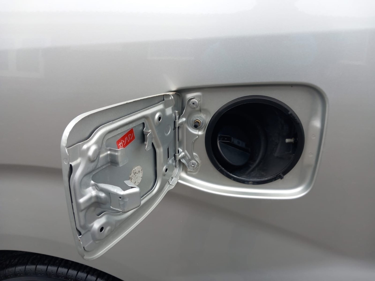 Used Toyota Alphard 2005 for sale - 76312290: Photo 5