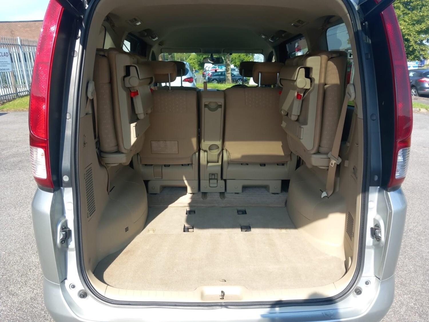 Used Nissan Serena 2006 for sale - 76316850: Photo 16