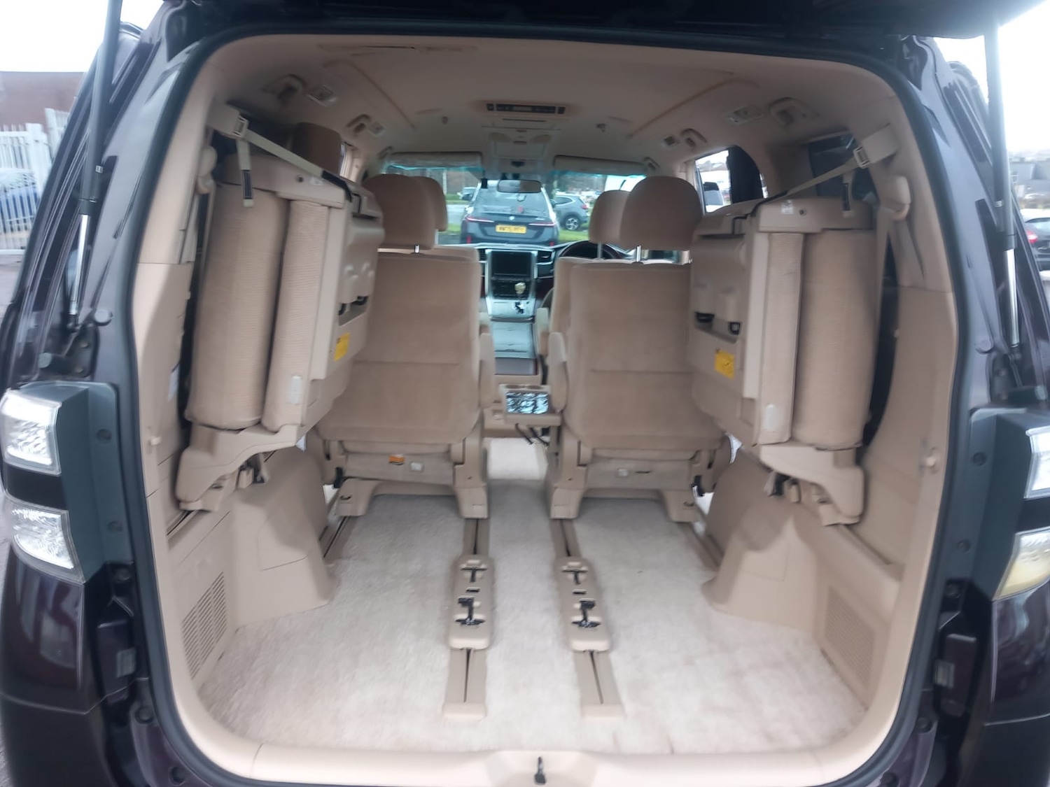 Used Toyota Vellfire 2008 for sale - 77180625: Photo 11