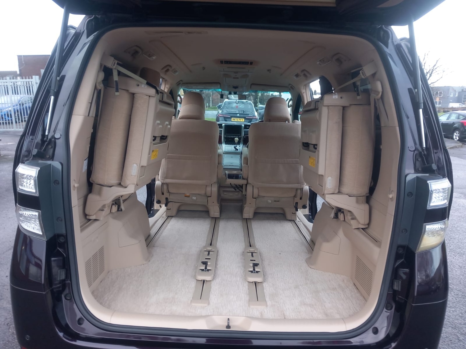 Used Toyota Vellfire 2008 for sale - 77180625: Photo 14