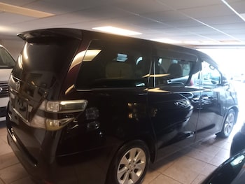 Used Toyota Vellfire 2008 for sale - 77180625: Photo