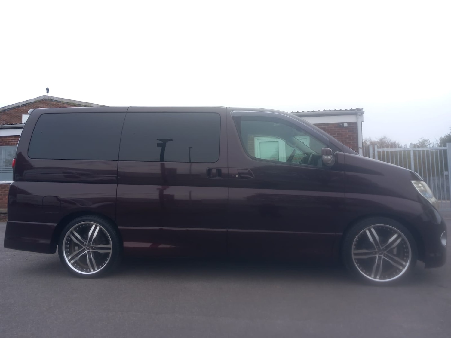 Used Nissan Elgrand 2008 for sale - 76316350: Photo 18