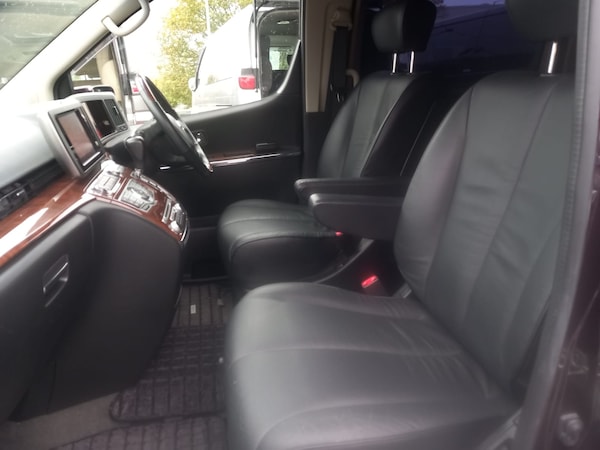 Used Nissan Elgrand 2025 for sale - 76316350: Photo 4