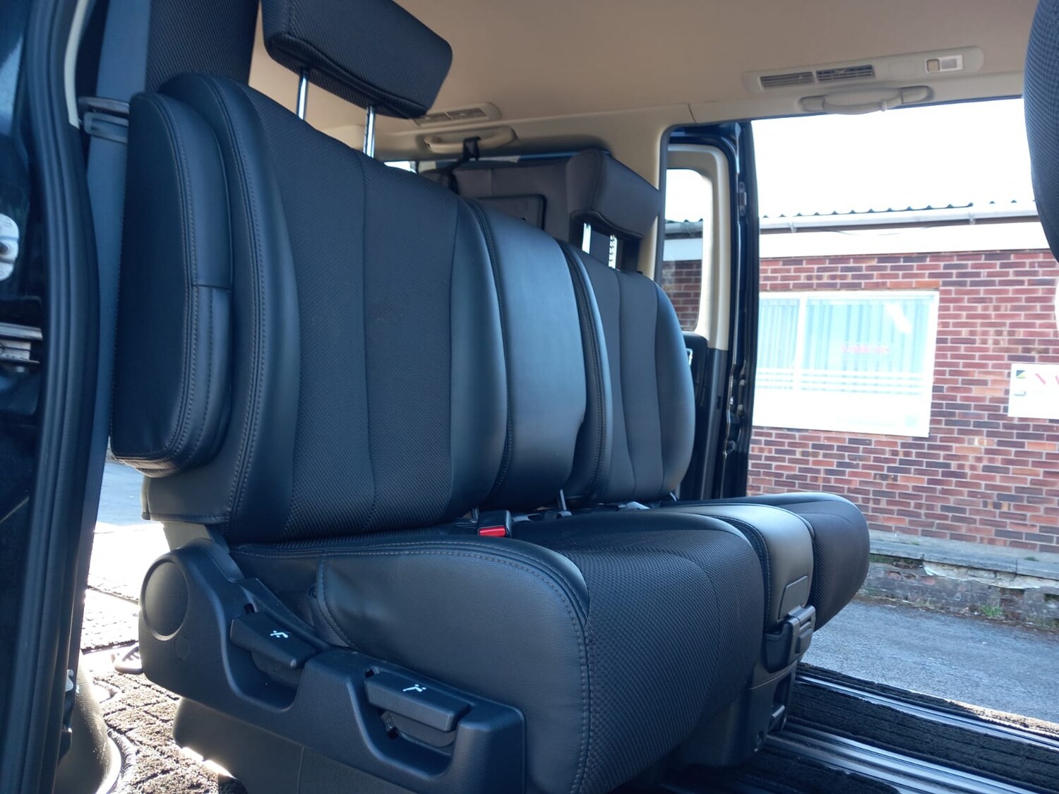 Vehicle 28