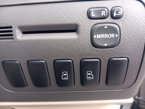 Used Toyota Alphard 2005 for sale - 74153166: Photo 12