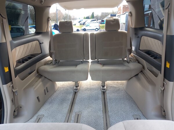 Used Toyota Alphard 2005 for sale - 74153166: Photo 6