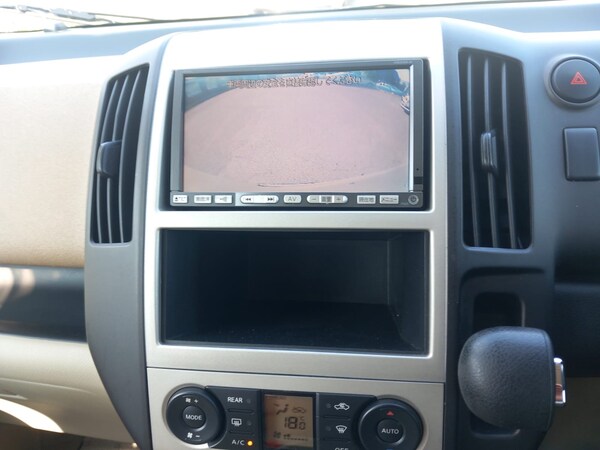 Used Nissan Serena 2006 for sale - 74928469: Photo 9