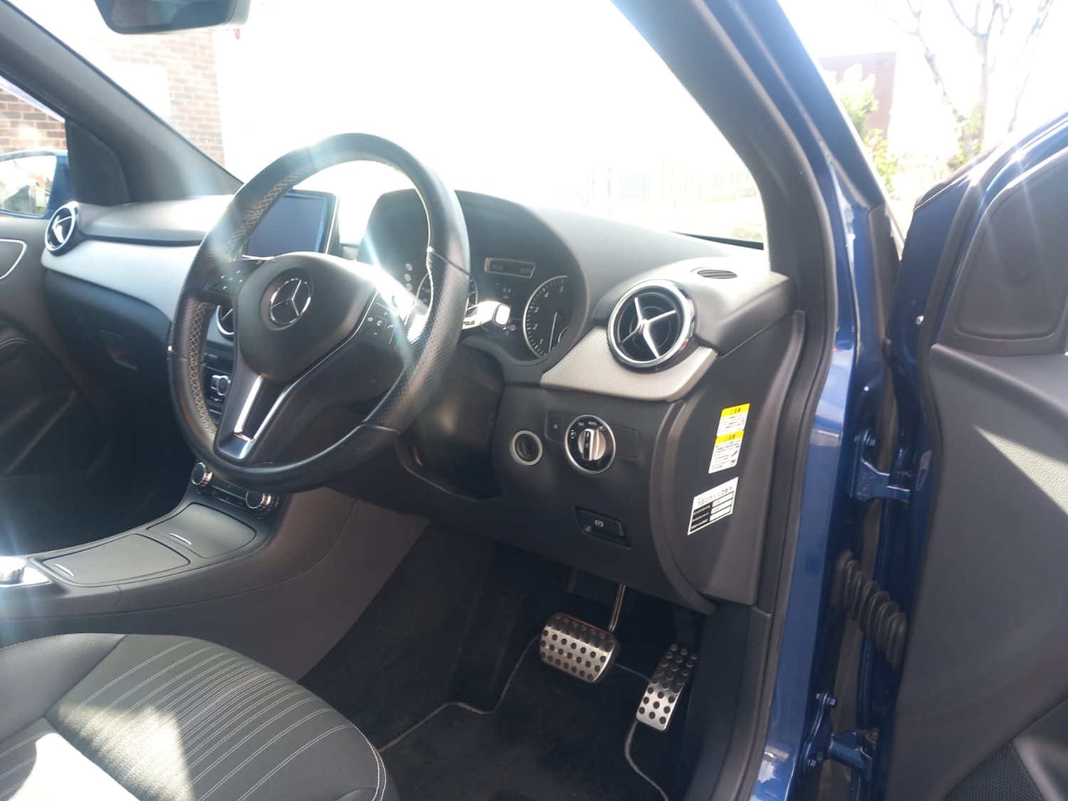 Used Mercedes-Benz B Class 2012 for sale - 76401890: Photo 11