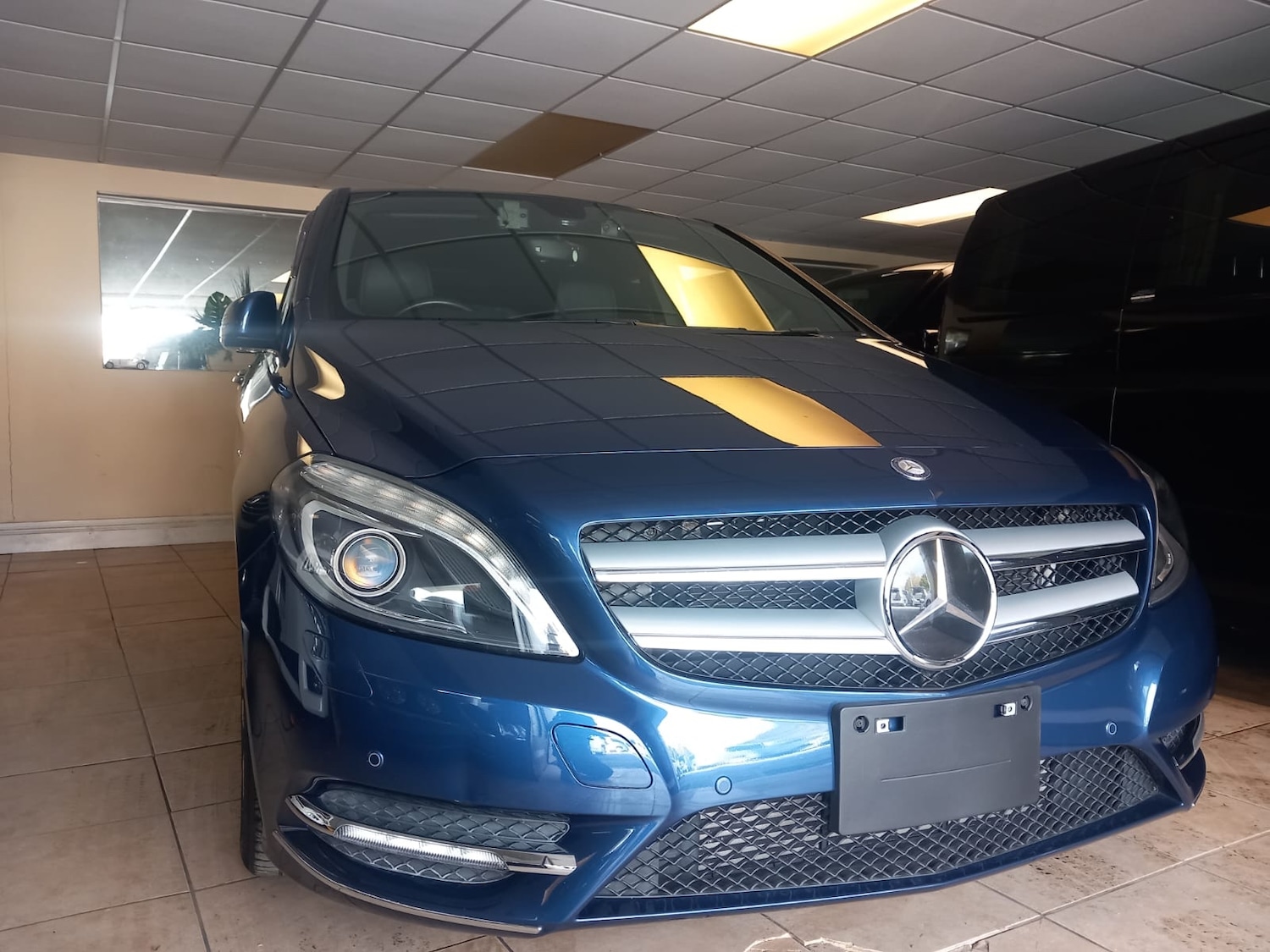 Used Mercedes-Benz B Class 2012 for sale - 76401890: Photo 2