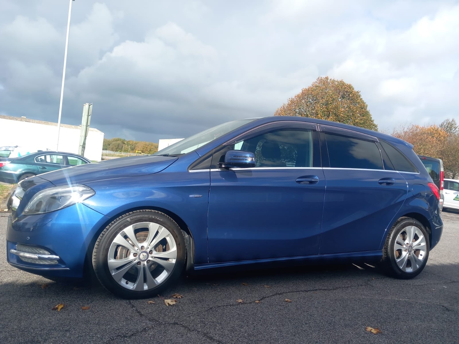 Used Mercedes-Benz B Class 2012 for sale - 76401890: Photo 25