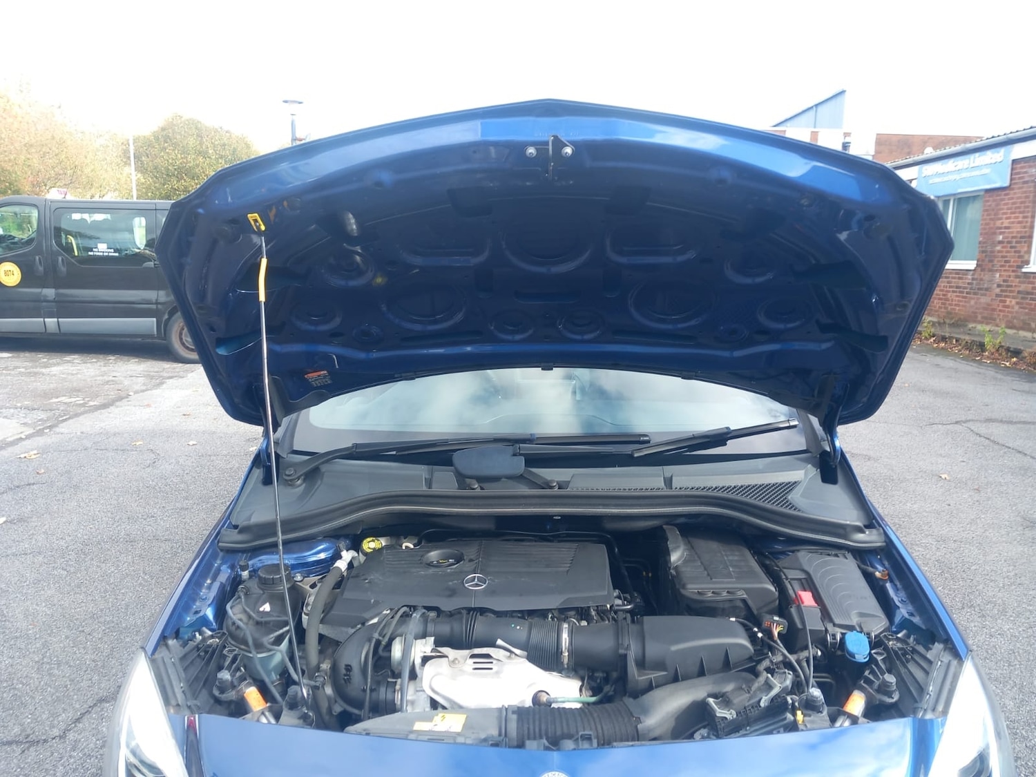 Used Mercedes-Benz B Class 2012 for sale - 76401890: Photo 8