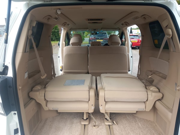 Used Toyota Vellfire 2012 for sale - 75526835: Photo 17