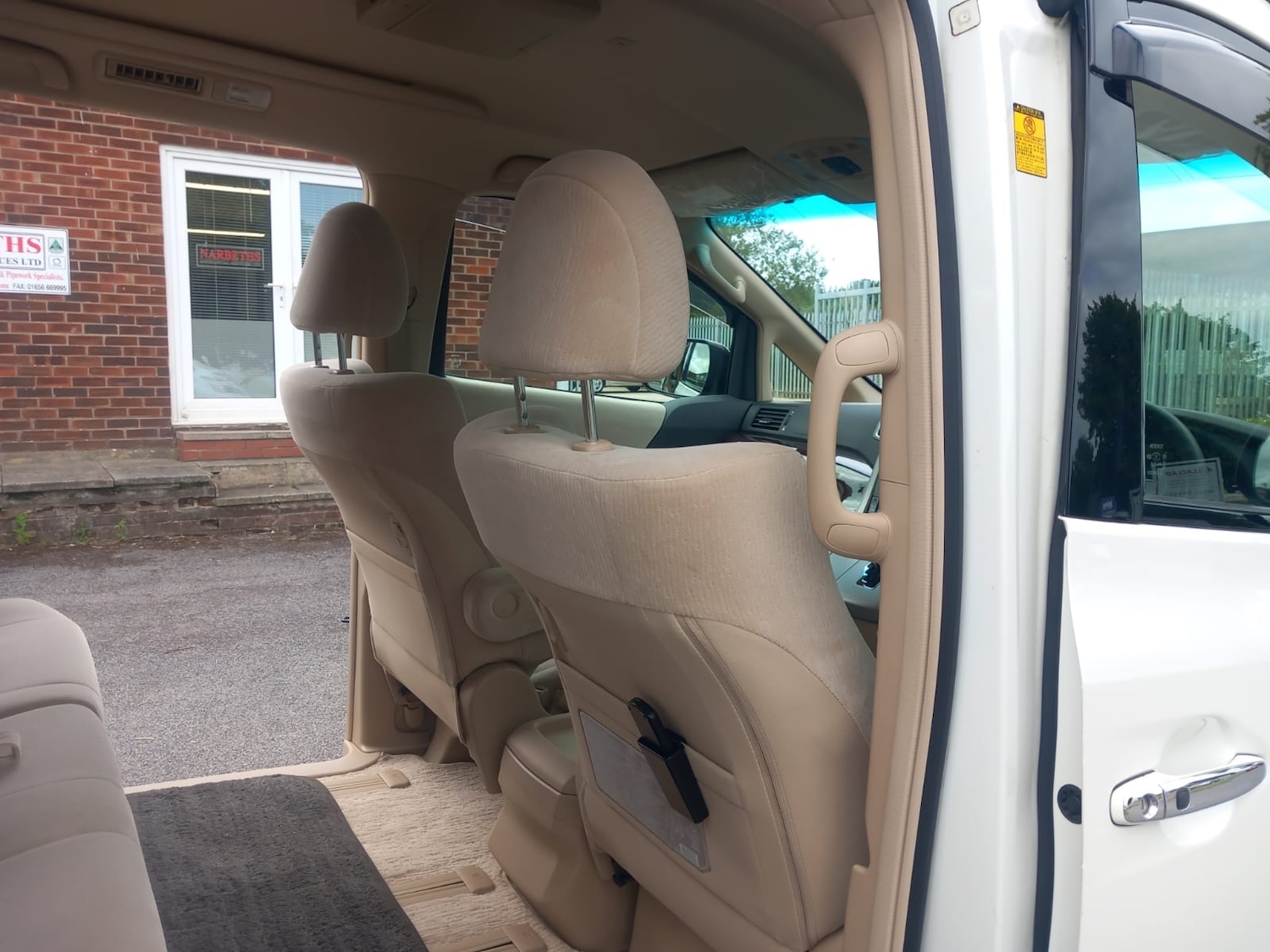 Vehicle 21