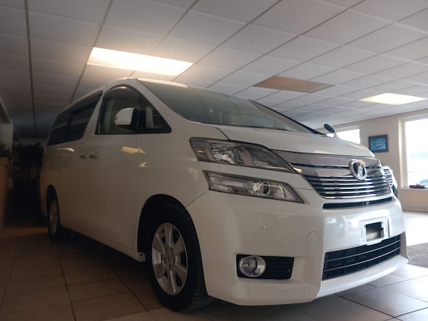 Used Toyota Vellfire 2012 for sale - 75526835: Photo 3