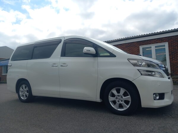 Used Toyota Vellfire 2012 for sale - 75526835: Photo 6