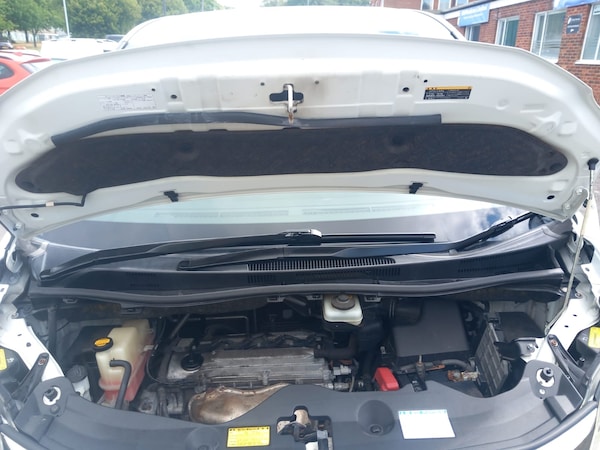 Used Toyota Vellfire 2012 for sale - 75526835: Photo 8