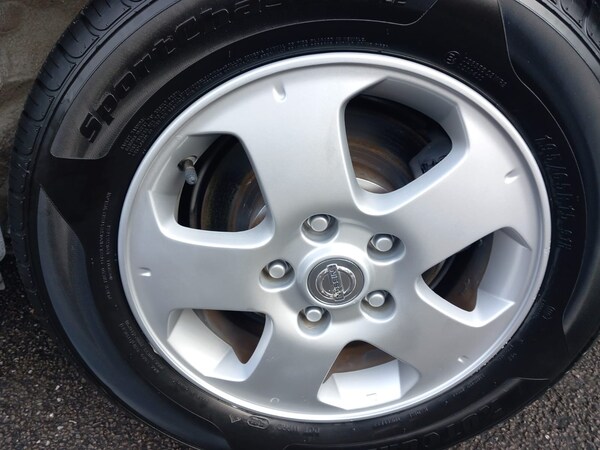 Used Nissan Serena 2009 for sale - 73948501: Photo 13