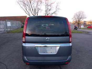 Used Nissan Serena 2008 for sale - 73261873: Photo
