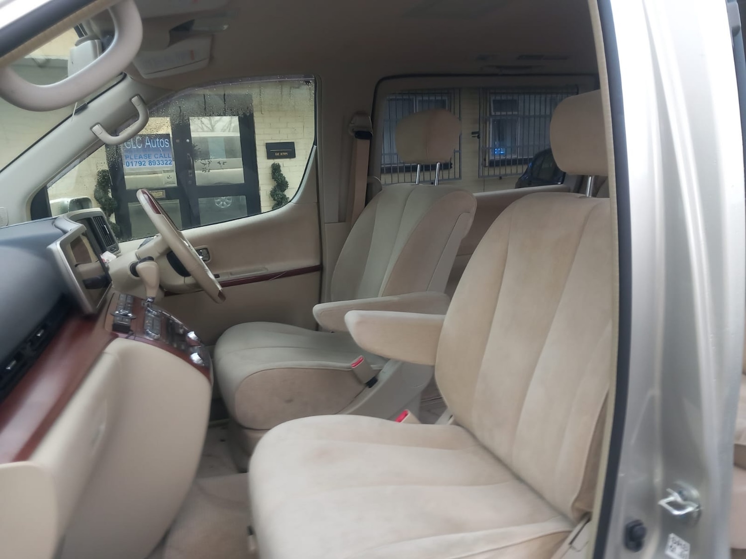 Used Nissan Elgrand 2025 for sale - 76696640: Photo 14