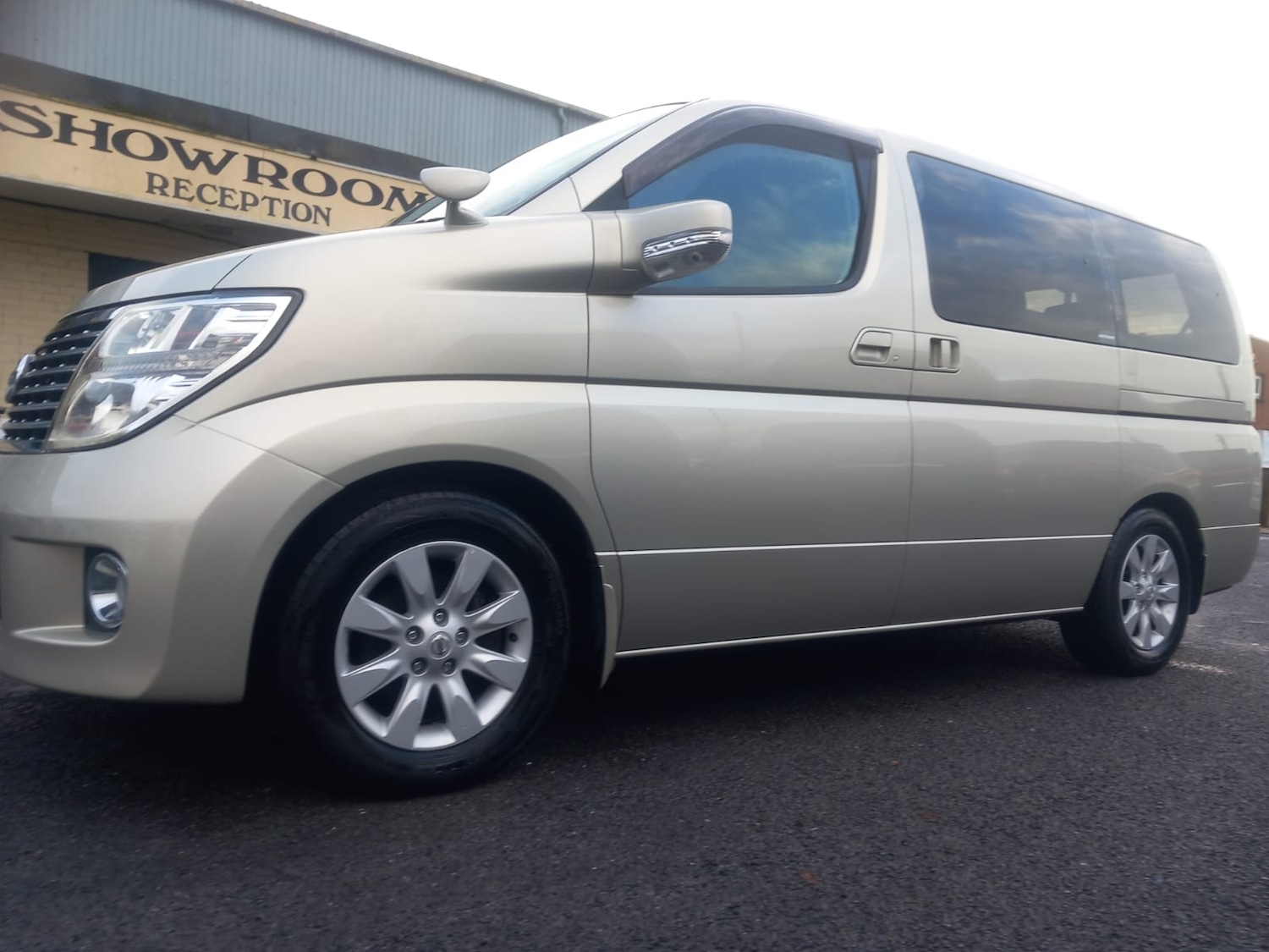 Used Nissan Elgrand 2025 for sale - 76696640: Photo 4