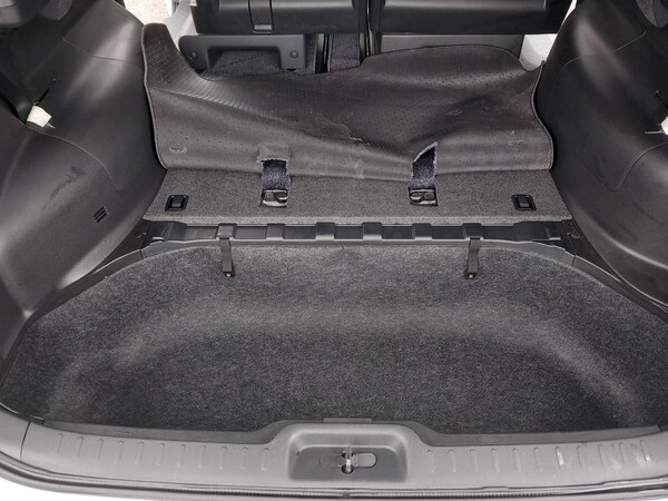Used Nissan Serena 2009 for sale - 70777145: Photo 23