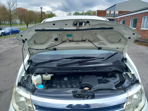Used Nissan Serena 2009 for sale - 70777145: Photo 29