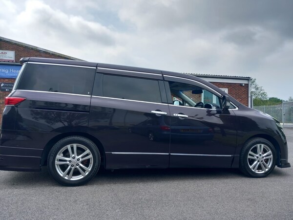 Used Nissan Elgrand 2010 for sale - 71054639: Photo 10