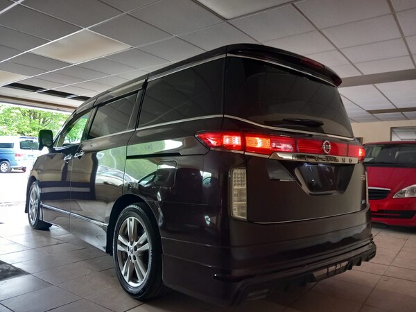 Used Nissan Elgrand 2010 for sale - 71054639: Photo 35