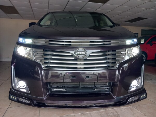 Used Nissan Elgrand 2010 for sale - 71054639: Photo 36