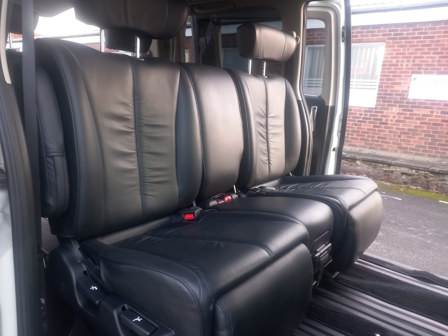 Used Nissan Elgrand 2025 for sale - 76878159: Photo 19