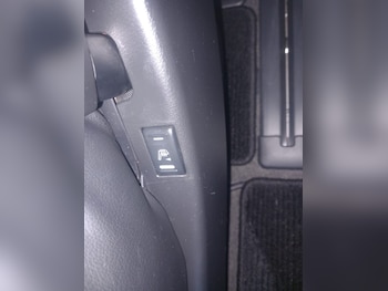 Used Nissan Elgrand 2006 for sale - 76878159: Photo