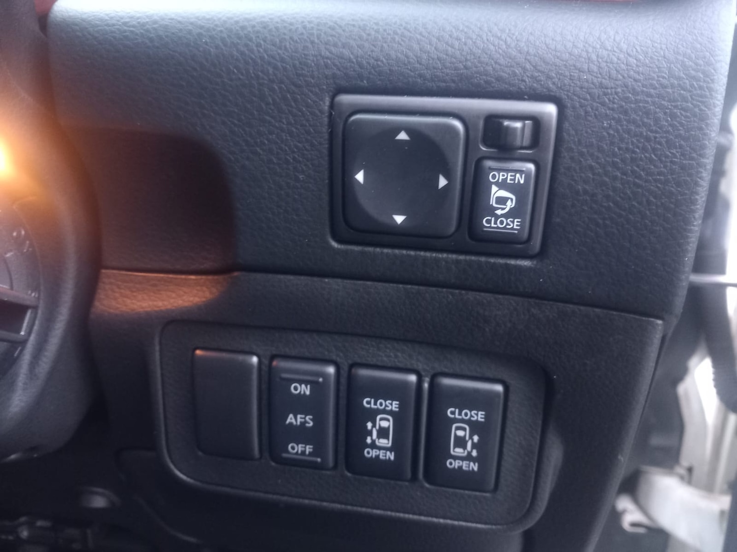 Used Nissan Elgrand 2025 for sale - 76878159: Photo 6