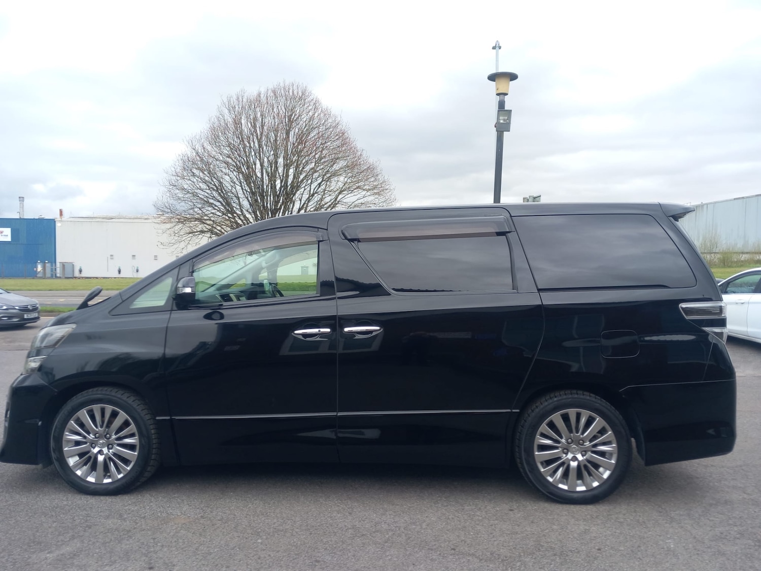 Used Toyota Vellfire 2013 for sale - 78199207: Photo 29