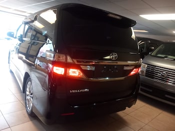 Used Toyota Vellfire 2013 for sale - 78199207: Photo