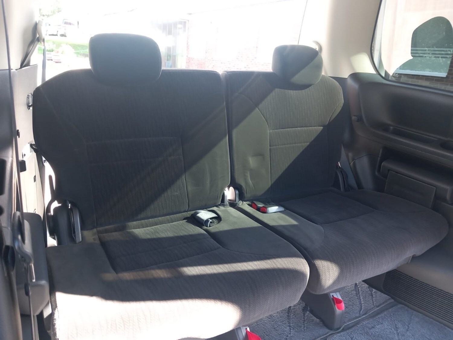 Used Nissan Serena 2010 for sale - 76309978: Photo 22