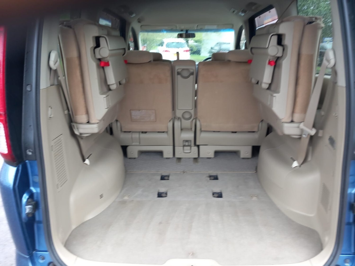 Used Nissan Serena 2006 for sale - 76309861: Photo 10