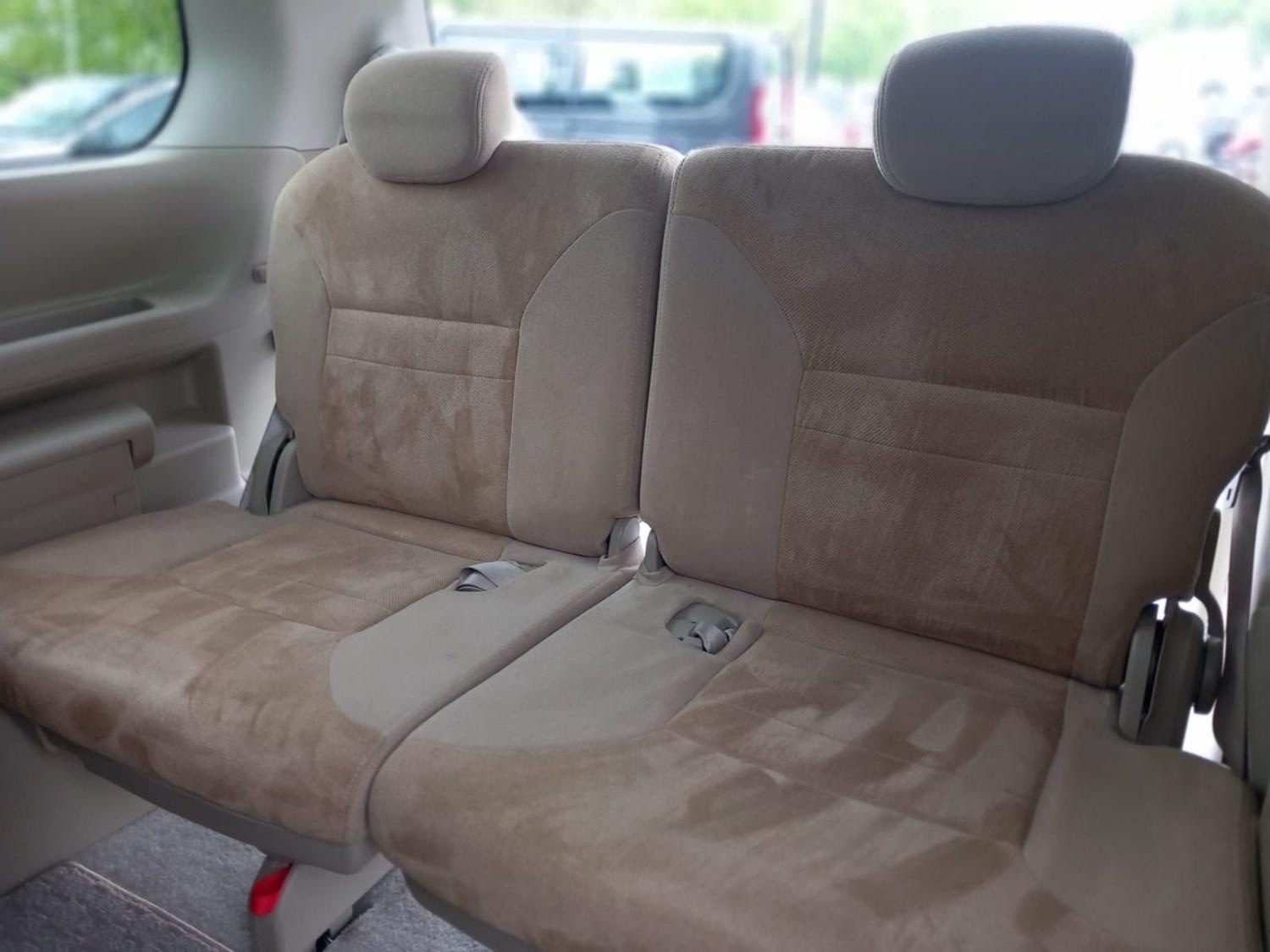 Used Nissan Serena 2006 for sale - 76309861: Photo 12