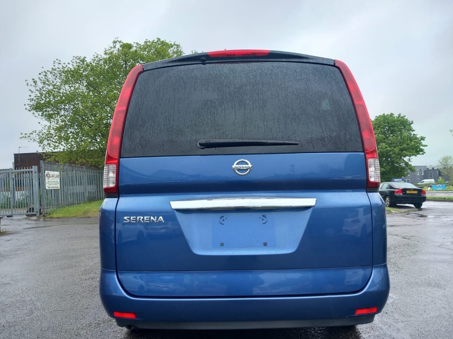 Used Nissan Serena 2006 for sale - 76309861: Photo 17