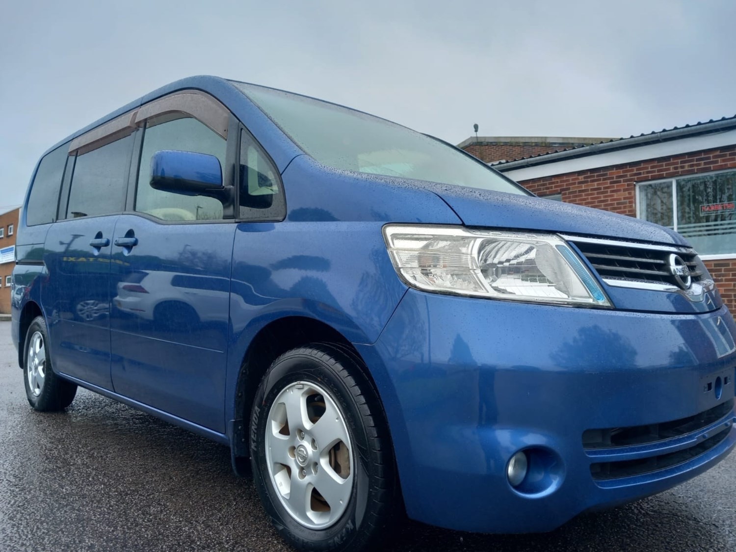 Used Nissan Serena 2006 for sale - 76309861: Photo 22