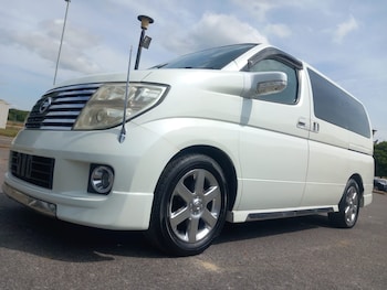 Used Nissan Elgrand 2005 for sale - 79309132: Photo
