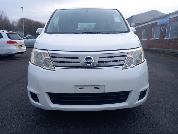 Used Nissan Serena 2010 for sale - 73492304: Photo 6